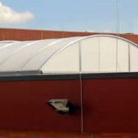 Artika  wit, ondoorzichtig. (Zonwering 80%)